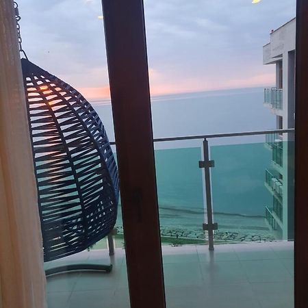 The Fresh Wave Hotel Batumi Exteriör bild