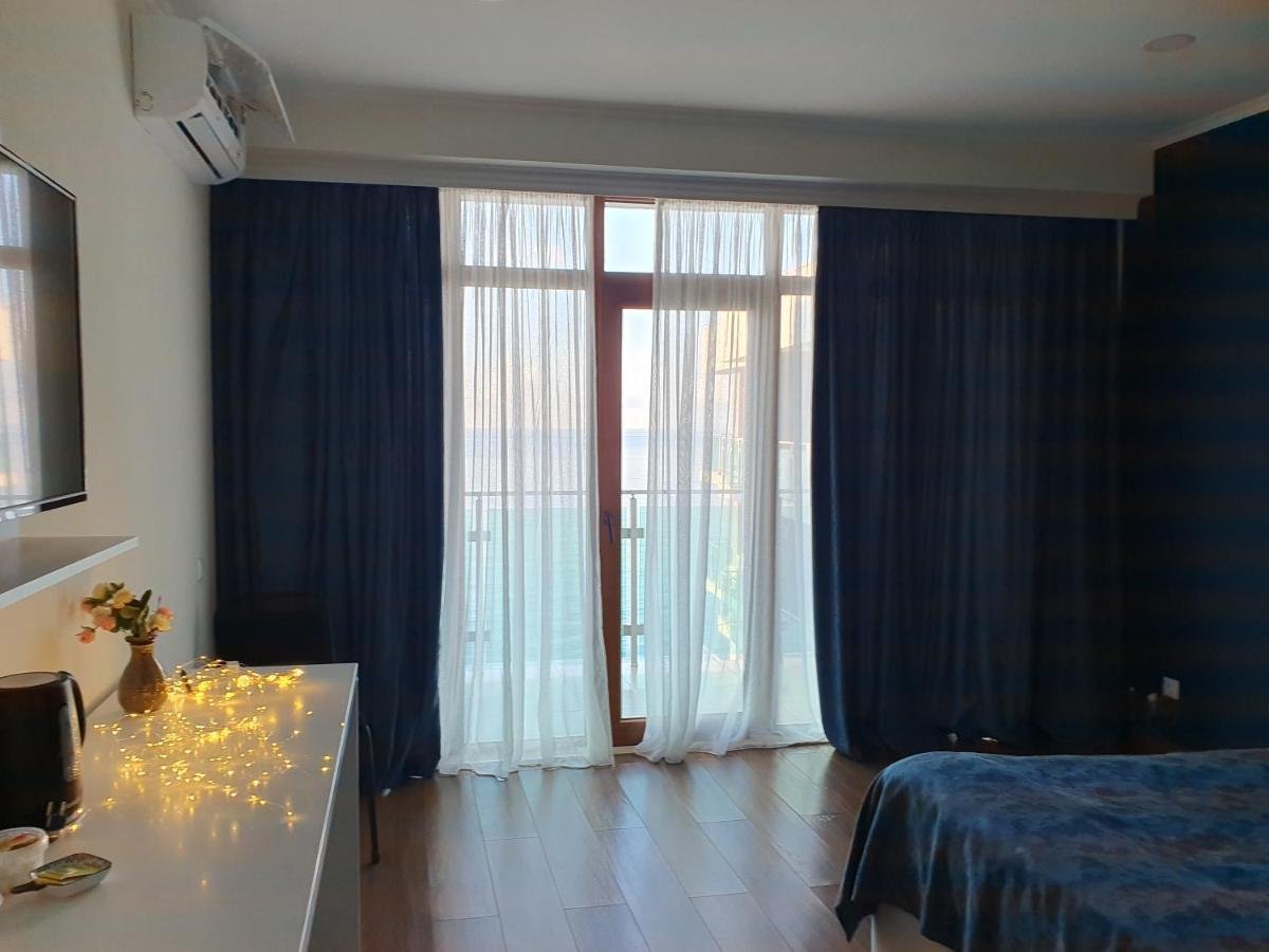 The Fresh Wave Hotel Batumi Exteriör bild